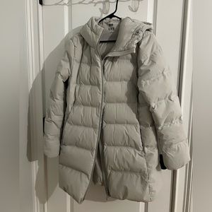 Uniqlo hooded lightweight and water resistant jacket.